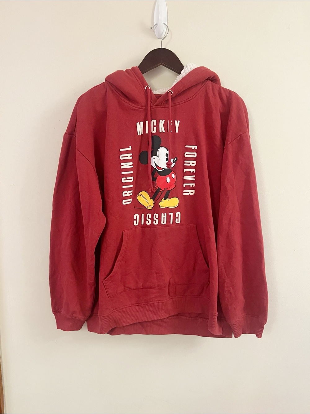 Disney Mickey Mouse Forever Classic Mickey Women’s XXL Red Hoodie